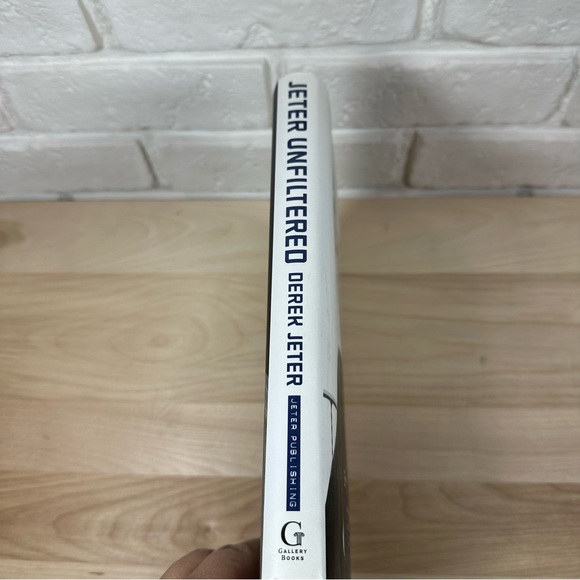 Jeter Unfiltered Hardcover Book, EUC - Picture 2 of 8